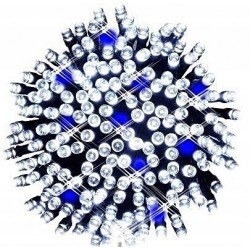 Studená biela 300ks led diód s flash efektom